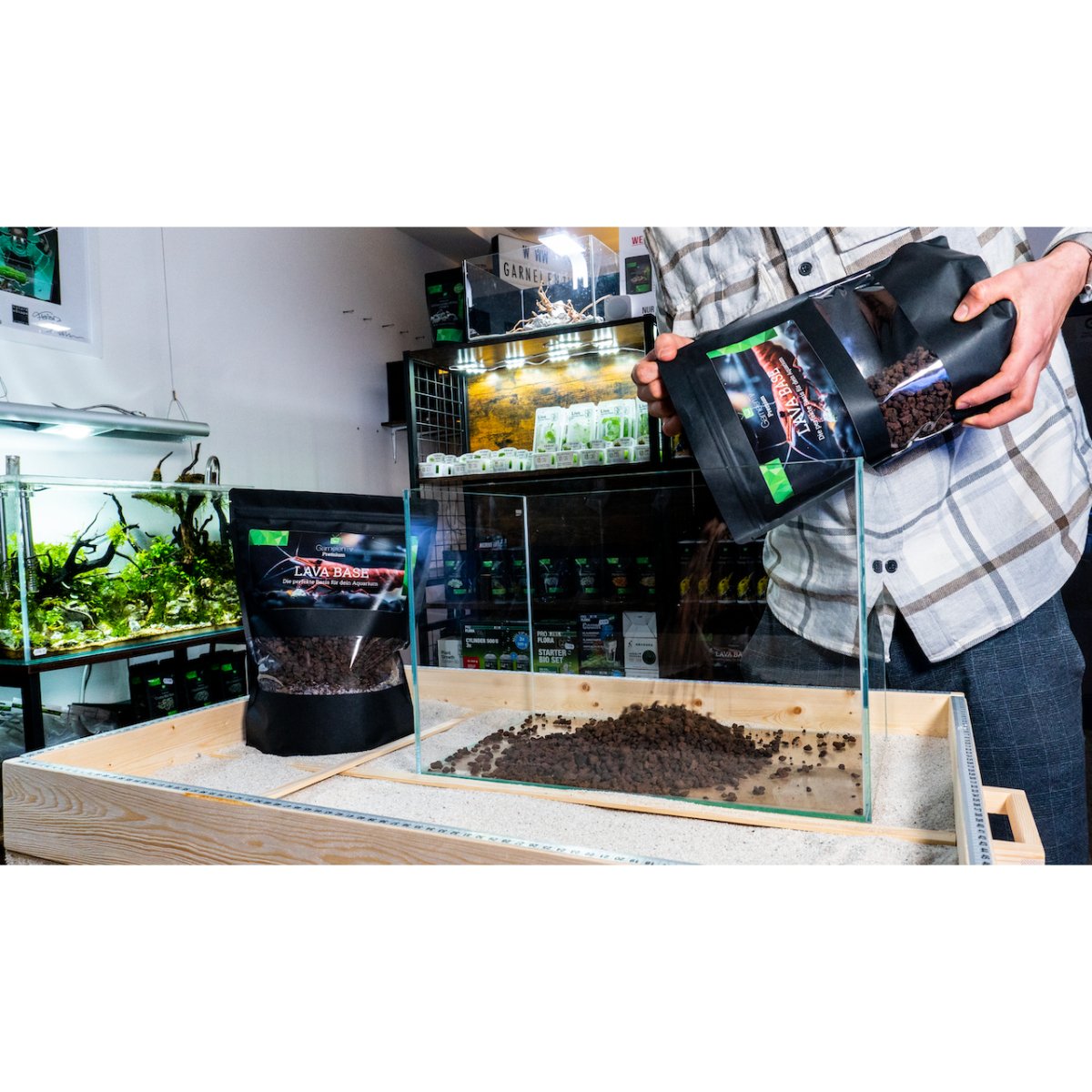 Poröse Lava Base für Filterung im Aquarium

